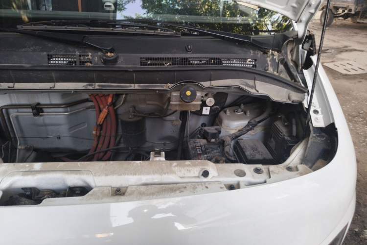 Used Dongfeng V7 2025 Model, 338 km Smart Leap Edition—Ningde 53.58 kWh Engine Bay Left