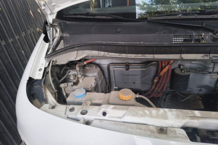 Used Dongfeng V7 2025 Model, 338 km Smart Leap Edition—Ningde 53.58 kWh Engine Bay Right