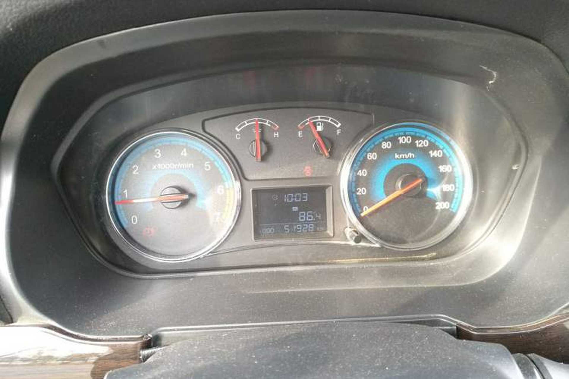 Used Dongfeng Xiaokang 370 2016 1.5L Manual Elite Home Edition 7-Seater Instrument Cluster