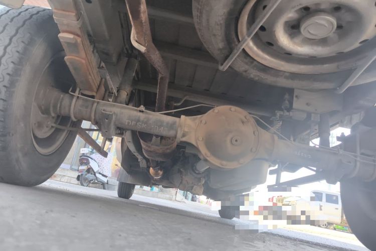 Used Dongfeng Xiaokang C31 2016 1.5L Standard Version China V Emission Standard DK15 Chassis Rear