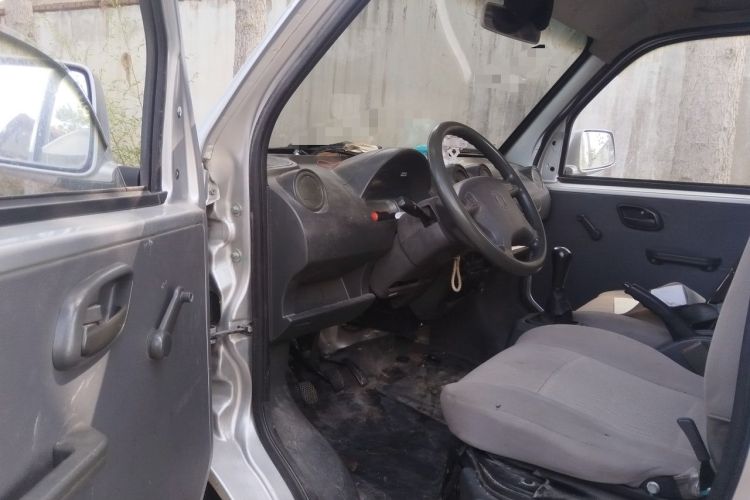 Used Dongfeng Xiaokang C31 2018 1.2L Revised Base Version China V Emission Standard DK12 Driver Seat