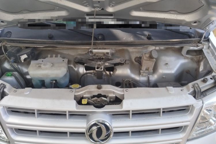 Used Dongfeng Xiaokang C31 2018 1.2L Revised Base Version China V Emission Standard DK12 Engine Bay