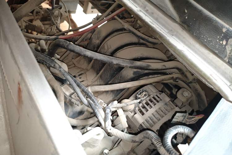 Used Dongfeng Xiaokang C31  Engine Bay Right