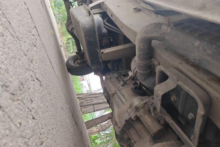 Used Dongfeng Xiaokang C31 2019 1.5L Base Version China VI Standard DK15 Chassis Front Right