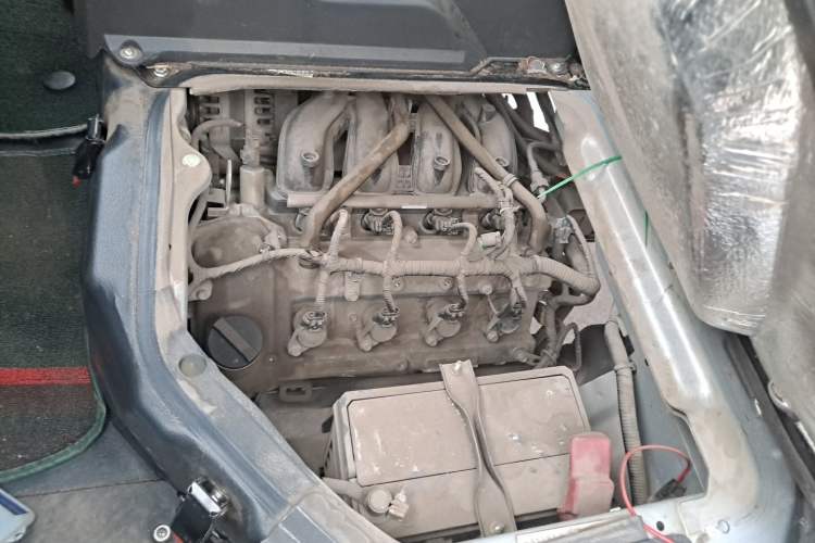 Used Dongfeng Xiaokang C31 2019 1.5L Standard Version China VI DK15 Engine Bay