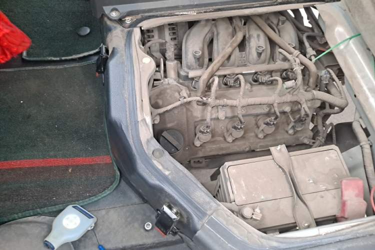 Used Dongfeng Xiaokang C31 2019 1.5L Standard Version China VI DK15 Engine Bay Right