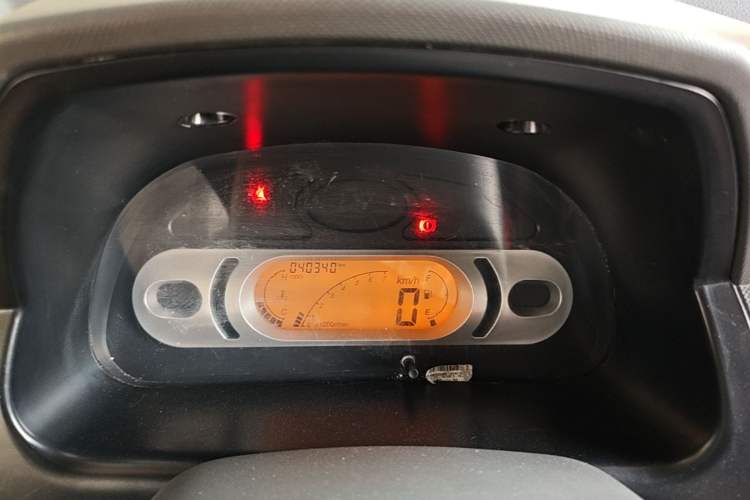 Used Dongfeng Xiaokang C31 2019 1.5L Standard Version China VI DK15 Instrument Cluster