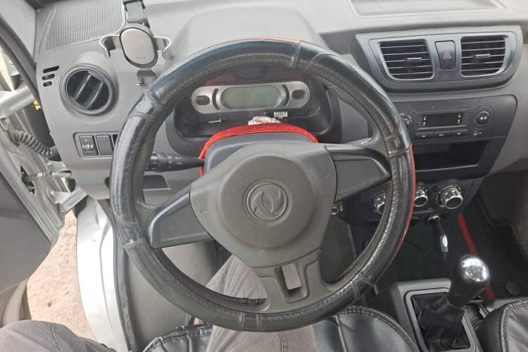 Used Dongfeng Xiaokang C31 2019 1.5L Standard Version China VI DK15 Steering Wheel