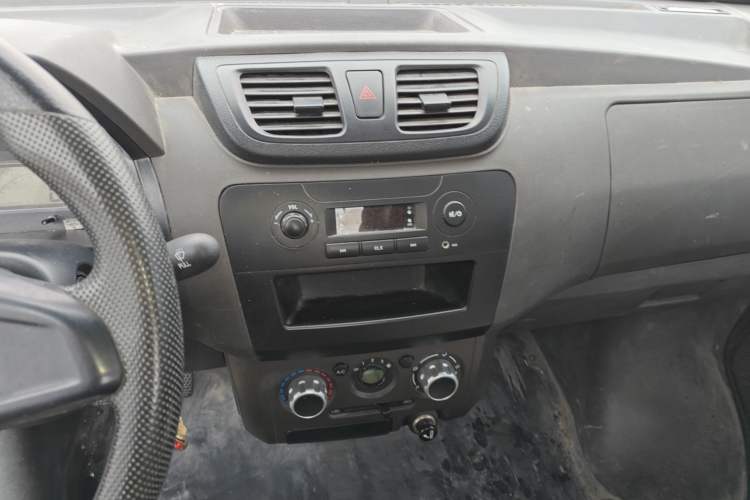 Used Dongfeng Xiaokang C31 2022 1.6L C31S LV0 SFG16 Audio And AC Panel