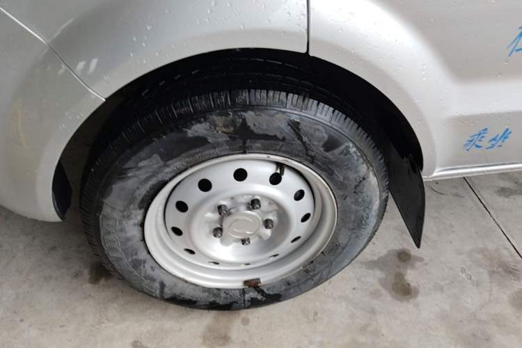 Used Dongfeng Xiaokang C31 2022 1.6L C31S LV0 SFG16 Left Front Wheel Hub