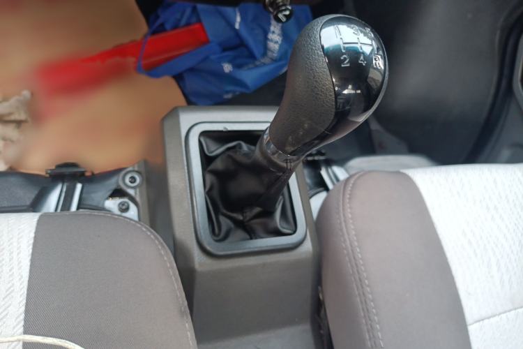 Used Dongfeng Xiaokang C31 2023 1.6L C31S Classic Model Gear Lever