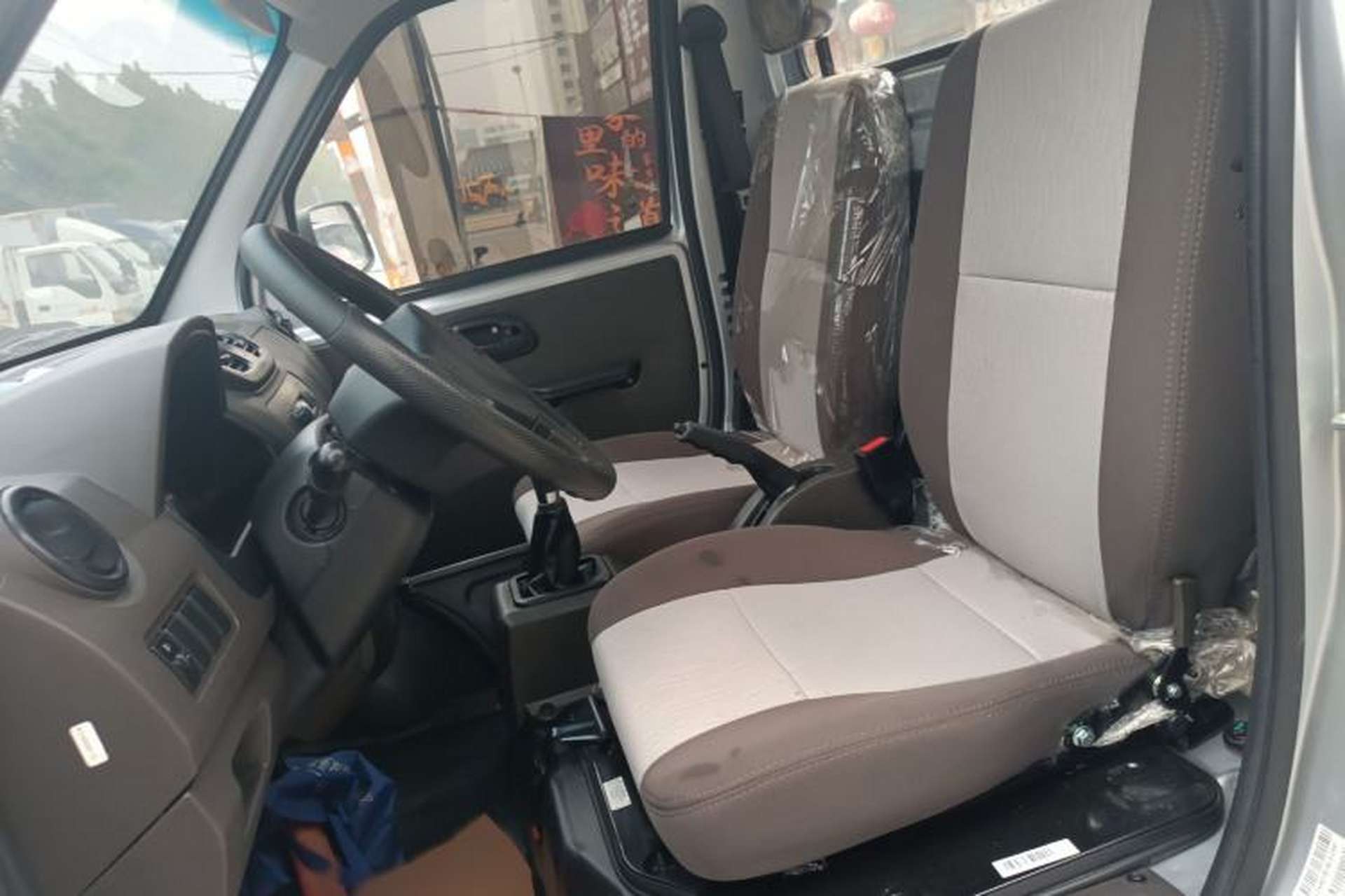 Used Dongfeng Xiaokang C31 2023 1.6L C31S Classic Model Left Front Seat