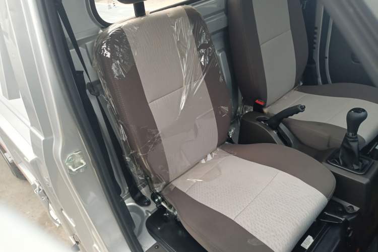 Used Dongfeng Xiaokang C31 2023 1.6L C31S Classic Model Right Front Seat