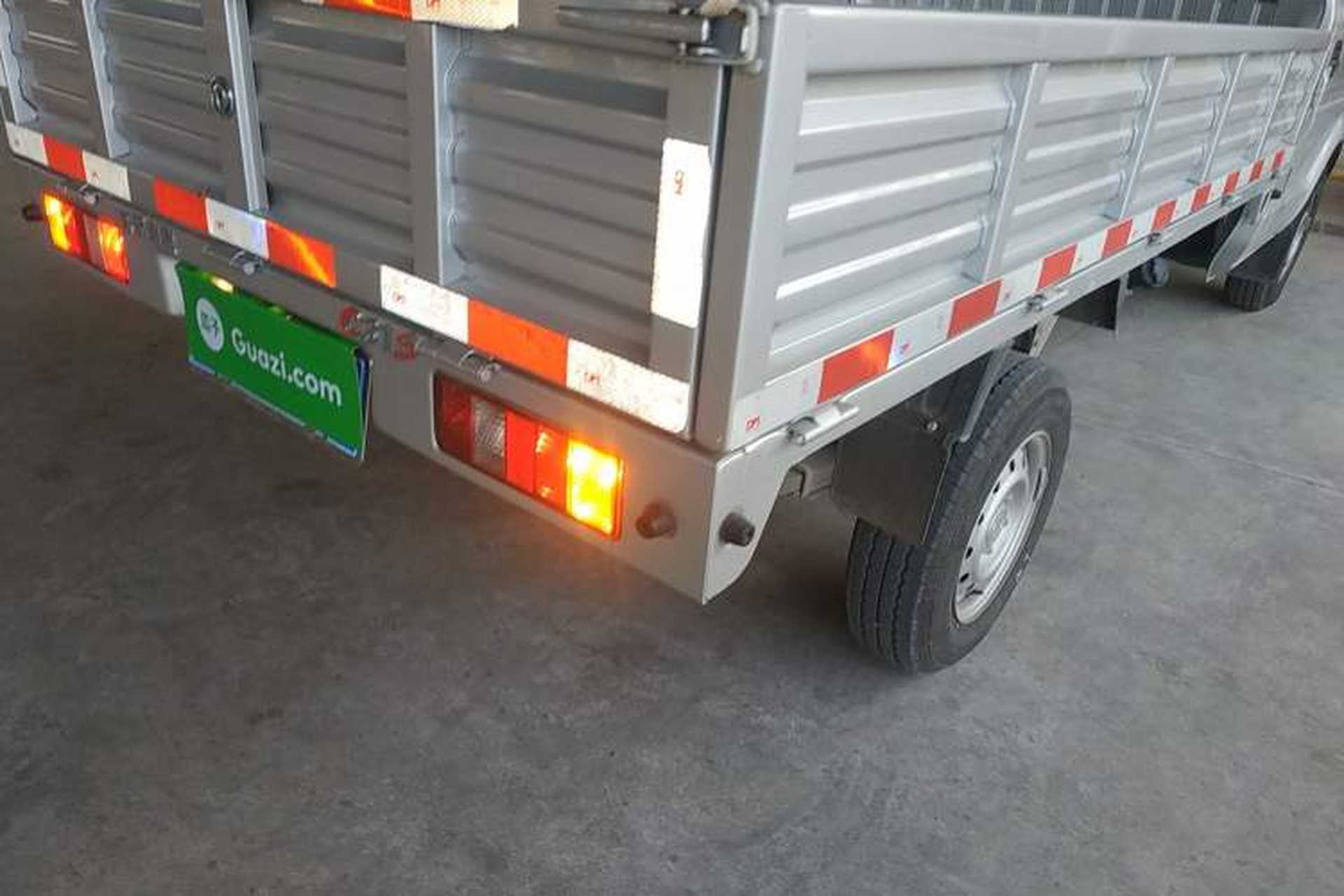 Used Dongfeng Xiaokang C31 2023 1.6L C31S Classic Model Right Rear Taillight
