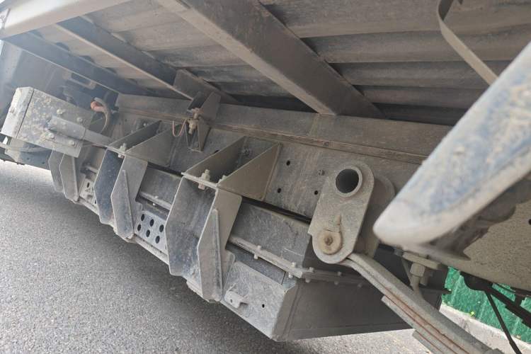 Used Dongfeng Xiaokang C31  Chassis Rear Left
