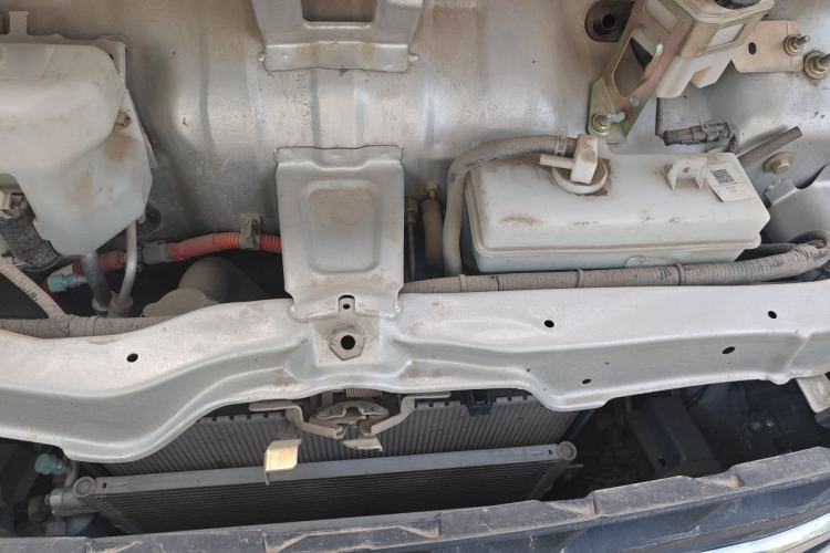 Used Dongfeng Xiaokang C31  Engine Bay