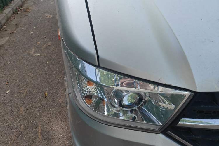 Used Dongfeng Xiaokang C31  Right Front Headlight