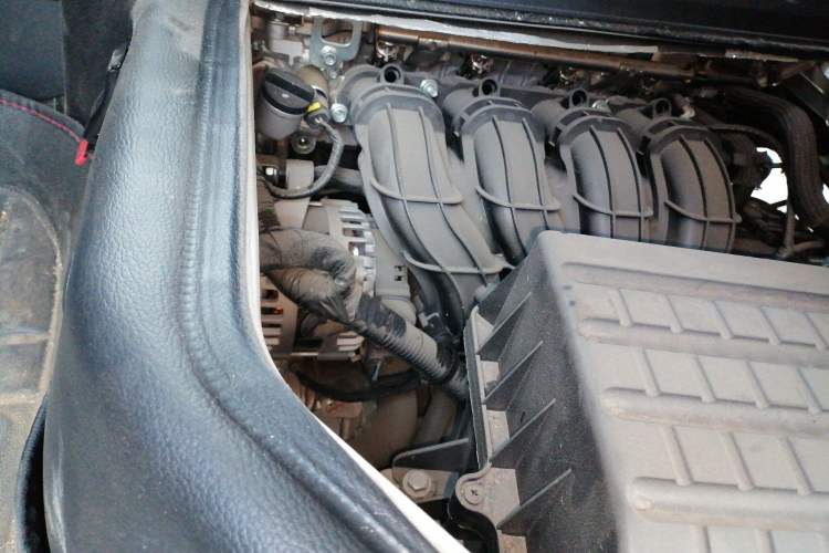 Used Dongfeng Xiaokang C31  Engine Bay Right