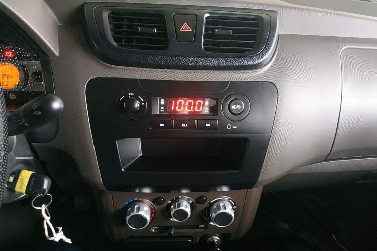 Used Dongfeng Xiaokang C32 2022 1.6L C32S LV0 SFG16 Audio And AC Panel
