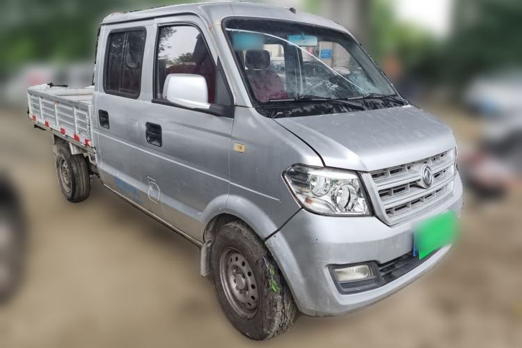 Used Dongfeng Xiaokang C32 2015 1.5L Standard Version DK15-07 Front Right 45 Deg