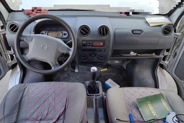 Used Dongfeng Xiaokang C32 2016 1.2L Base Version China V Emission Standard DK12 Center Console