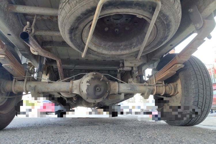Used Dongfeng Xiaokang C32 2016 1.2L Base Version China V Emission Standard DK12 Chassis Rear