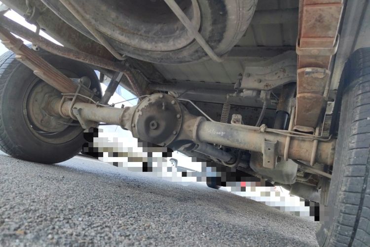 Used Dongfeng Xiaokang C32 2016 1.2L Base Version China V Emission Standard DK12 Chassis Rear Right