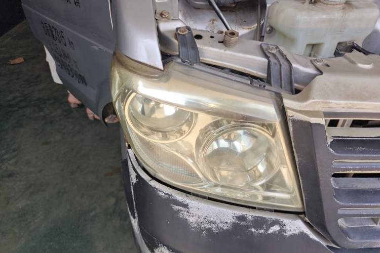 Used Dongfeng Xiaokang C32 2016 1.2L Base Version China V Emission Standard DK12 Right Front Headlight