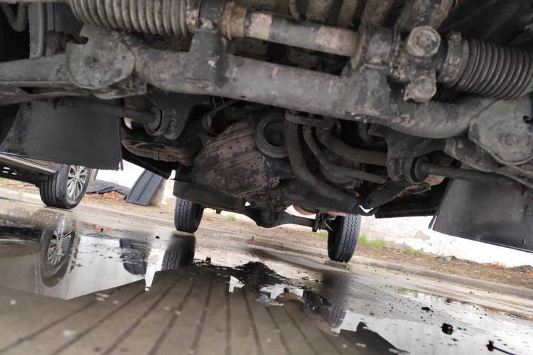 Used Dongfeng Xiaokang C32 2019 1.5L Standard Version China VI DK15 Chassis Front