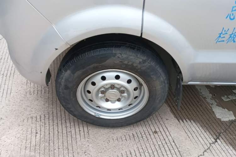 Used Dongfeng Xiaokang C32 2022 1.6L C32S LV0 SFG16 Left Front Wheel Hub