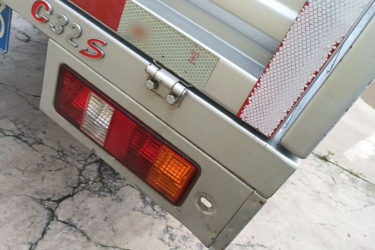 Used Dongfeng Xiaokang C32 2022 1.6L C32S LV0 SFG16 Right Rear Taillight