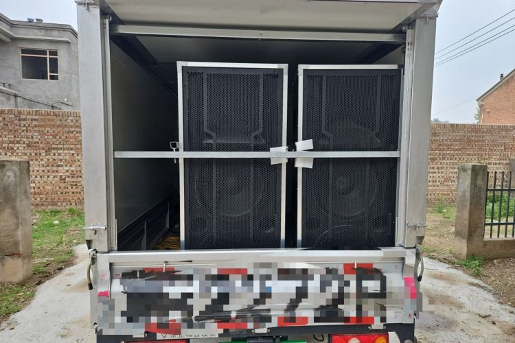 Used Dongfeng Xiaokang C32  Trunk