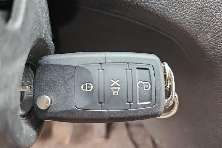 Used Dongfeng Xiaokang C32  Vehicle Key