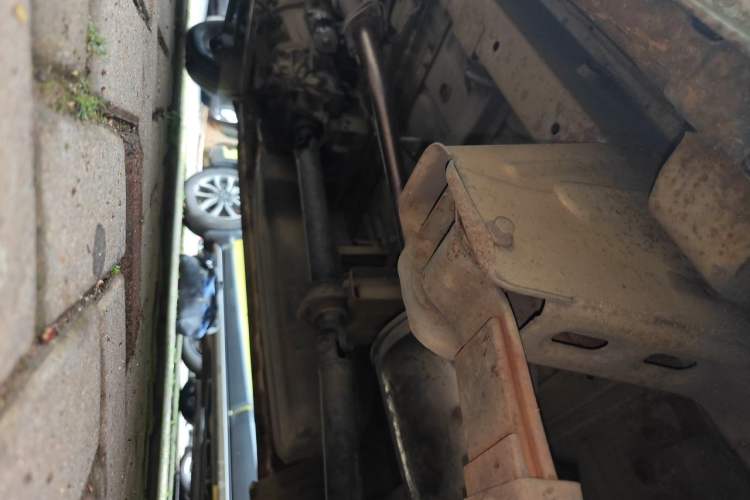 Used Dongfeng Xiaokang C35 2013 1.4L Base Van DK13-06 Chassis Rear Left