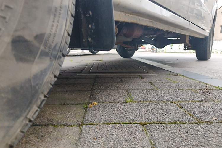 Used Dongfeng Xiaokang C35  Chassis Front Left