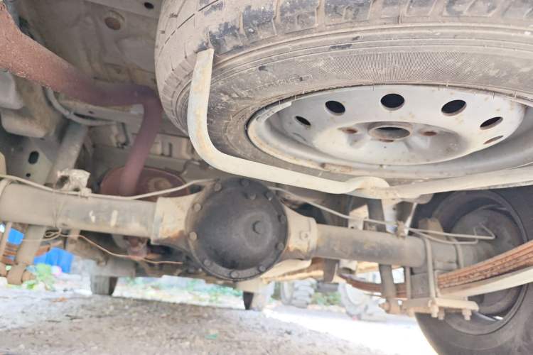 Used Dongfeng Xiaokang C35 2013 1.4L Base Van DK13-06 Chassis Rear