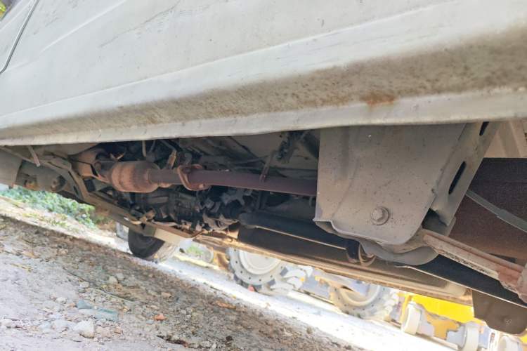 Used Dongfeng Xiaokang C35 2013 1.4L Base Van DK13-06 Chassis Rear Left