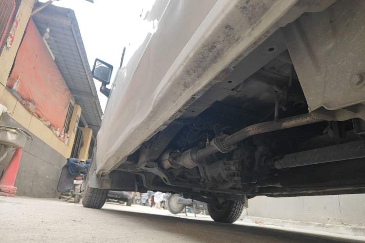 Used Dongfeng Xiaokang C35 2013 1.4L Base Van DK13-06 Chassis Rear Left