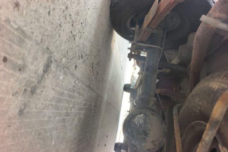 Used Dongfeng Xiaokang C35 2013 1.4L Base Van DK13-06 Chassis Rear