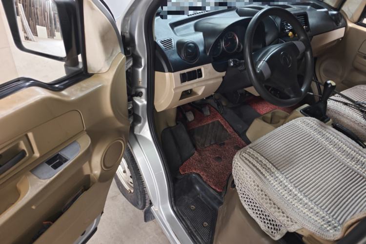 Used Dongfeng Xiaokang C35 2013 1.4L Base Van DK13-06 Driver Seat