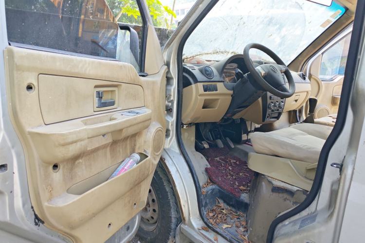 Used Dongfeng Xiaokang C35 2013 1.4L Base Van DK13-06 Driver Seat