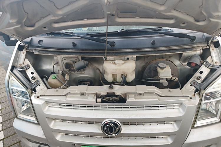 Used Dongfeng Xiaokang C35  Engine Bay
