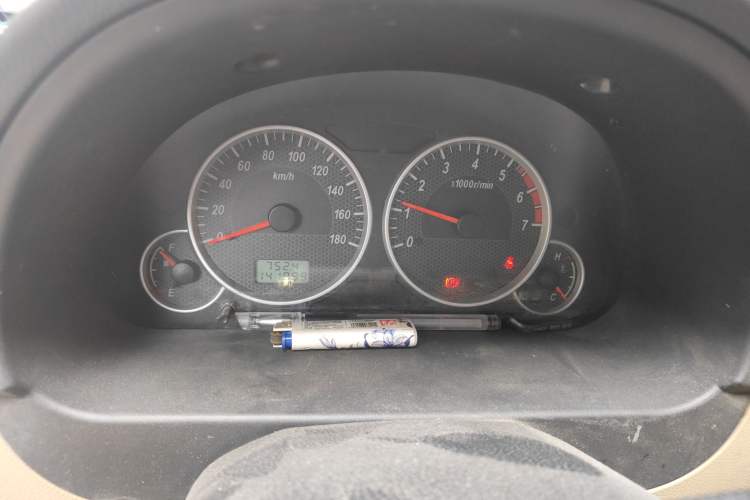 Used Dongfeng Xiaokang C35 2013 1.4L Base Van DK13-06 Instrument Cluster