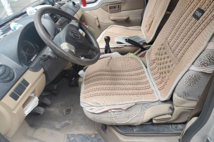 Used Dongfeng Xiaokang C35 2013 1.4L Base Van DK13-06 Left Front Seat