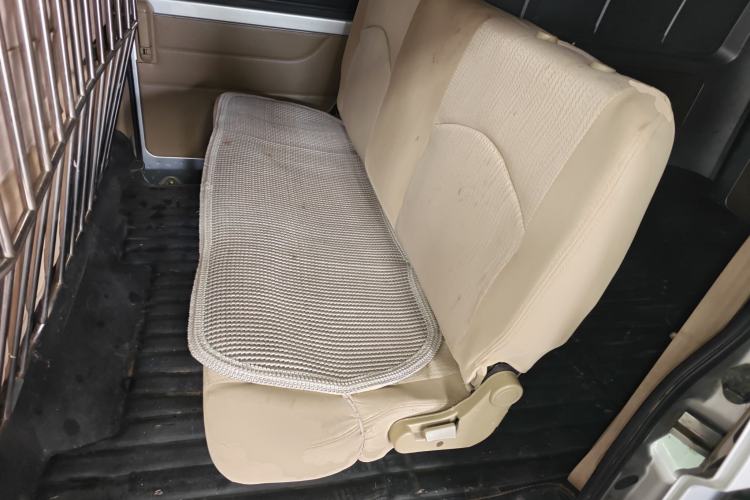 Used Dongfeng Xiaokang C35 2013 1.4L Base Van DK13-06 Left Rear Seat