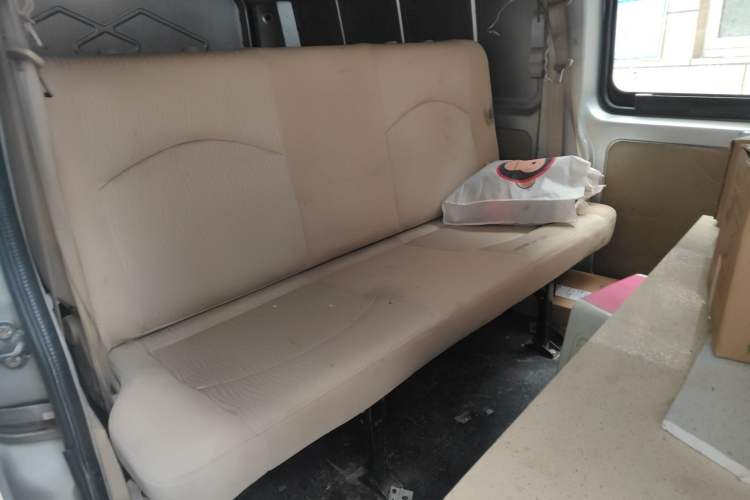 Used Dongfeng Xiaokang C35 2013 1.4L Base Van DK13-06 Left Rear Seat