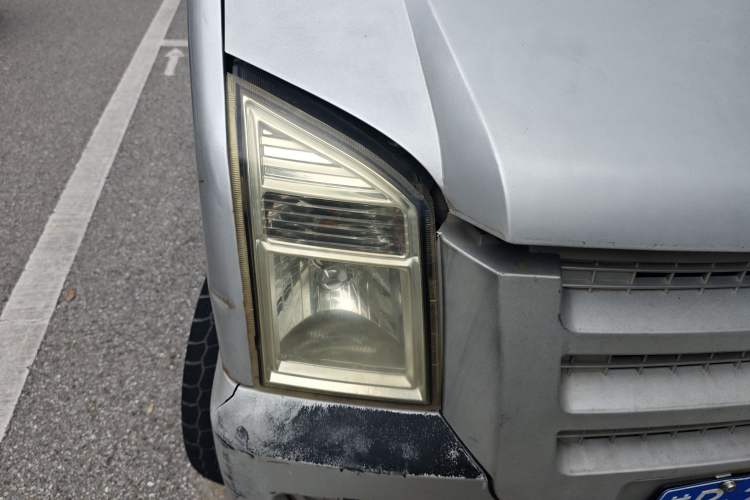 Used Dongfeng Xiaokang C35 2013 1.4L Base Van DK13-06 Right Front Headlight