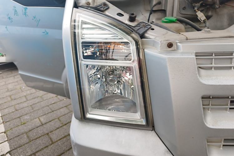 Used Dongfeng Xiaokang C35  Right Front Headlight