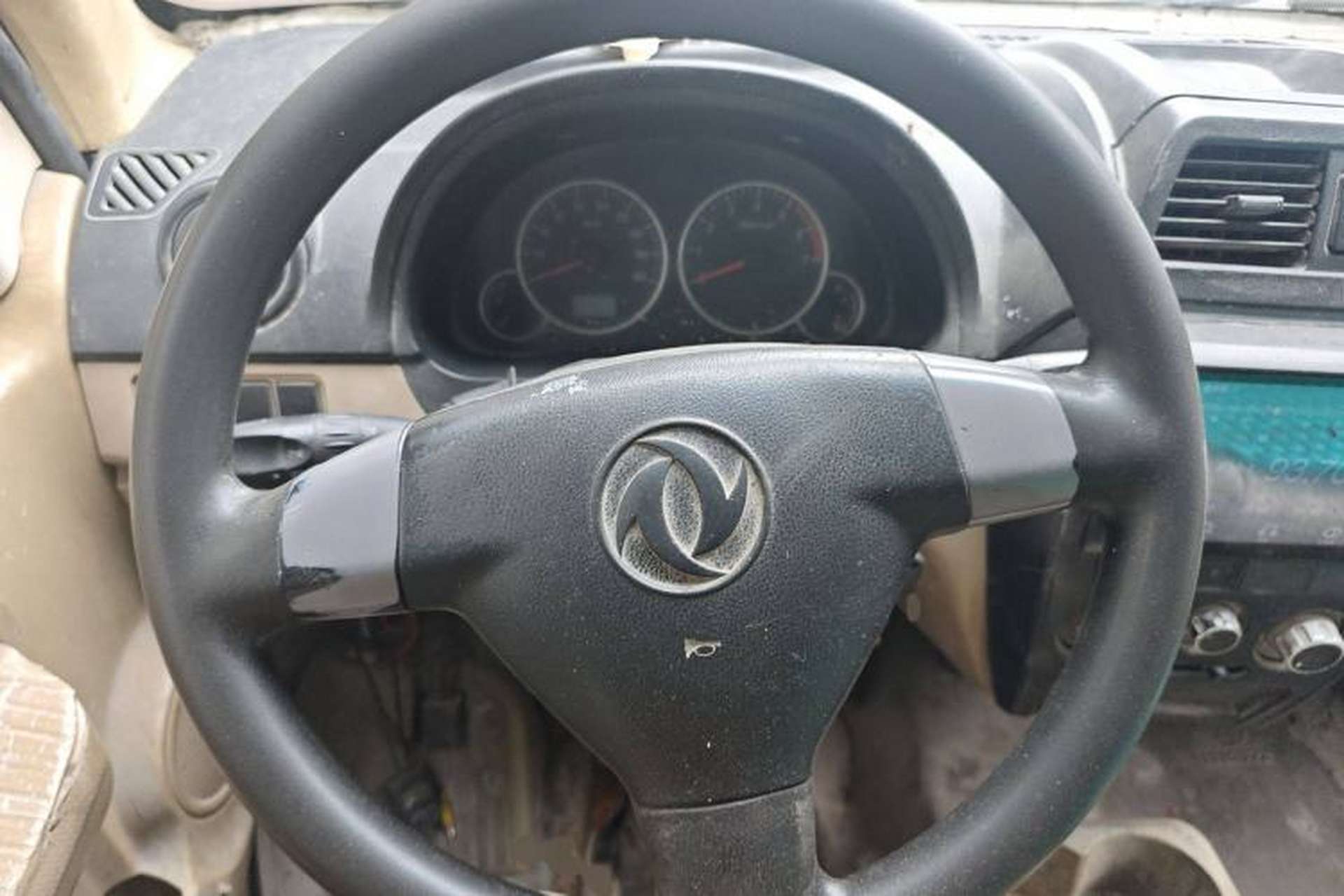Used Dongfeng Xiaokang C35 2013 1.4L Base Van DK13-06 Steering Wheel