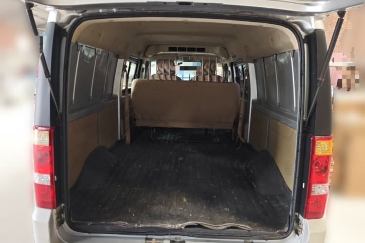 Used Dongfeng Xiaokang C35 2013 1.4L Base Van DK13-06 Trunk